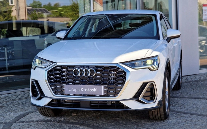 Audi Q3 Sportback cena 173100 przebieg: 10, rok produkcji 2024 z Wojcieszów małe 781